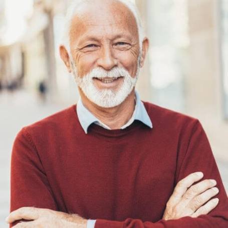 Verified customer testimonial showing a man sharing his positive experience with Prosta Defend supplement